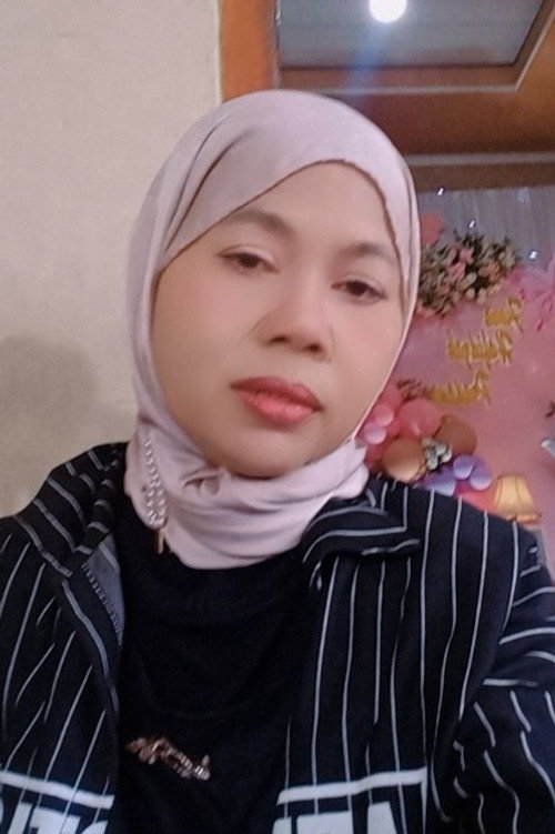 Photo of Umi Lestari, Acting