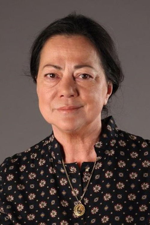 Estrela Novais profile