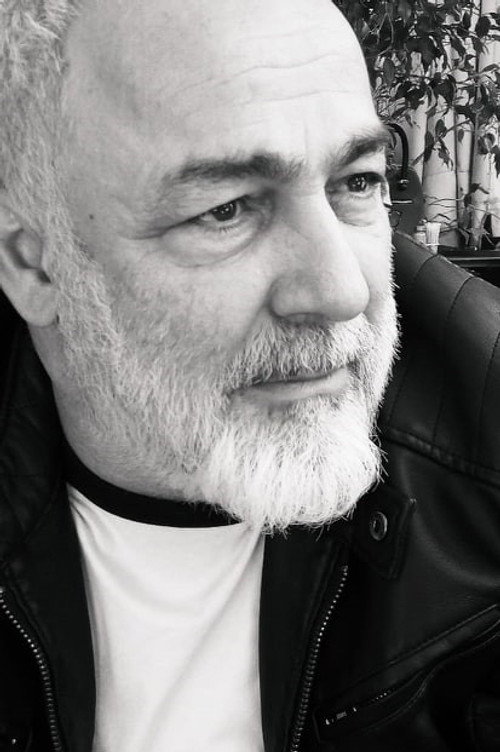 Photo of Nikos Apeiranthitis, Writing