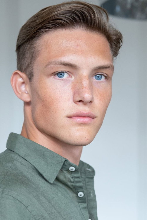 Photo of Oliver Sonne, Acting