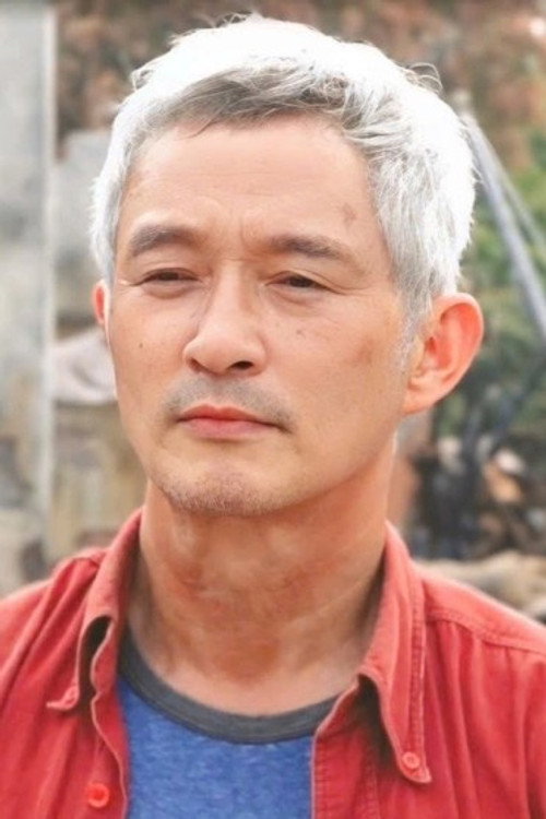 Photo of Phi Tiến Sơn, Writing