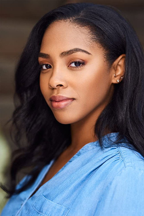 Photo of Lauren McCarroll, Acting