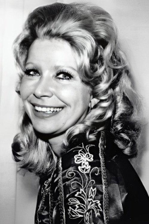 Photo of Noira Mello, Acting
