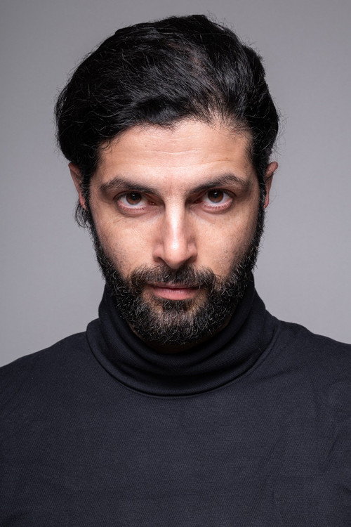 Photo of Kavé Niku, Acting