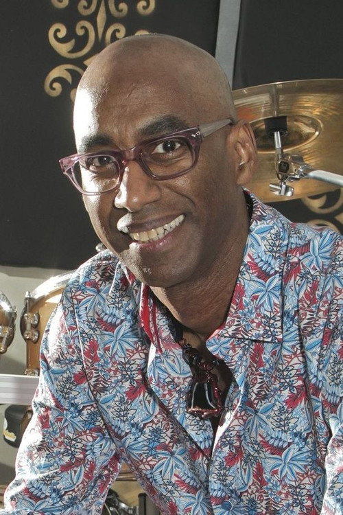 Photo of Omar Hakim, Acting