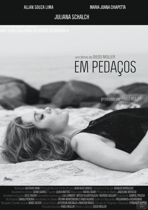 Movie poster for Em Pedaços (2020)