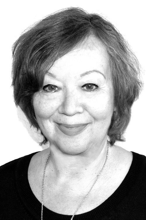 Photo of Y Sa Lo, Acting