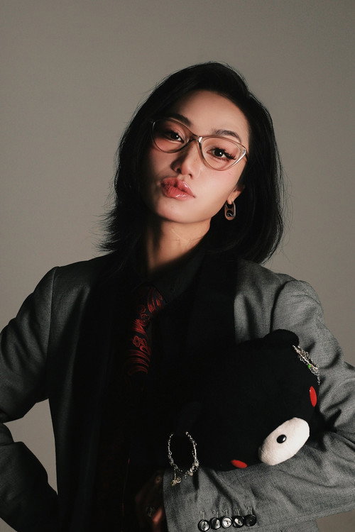 Photo of Maitinhvi, Acting