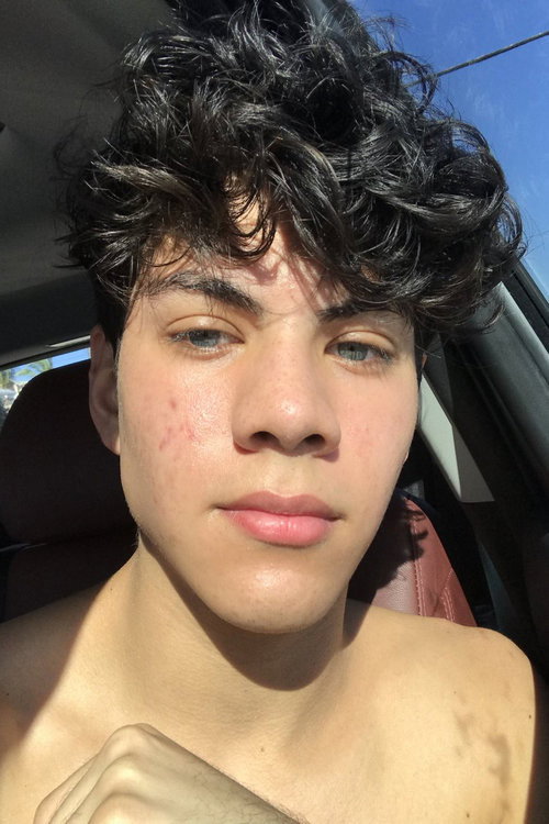 Photo of Julian Jara, Acting