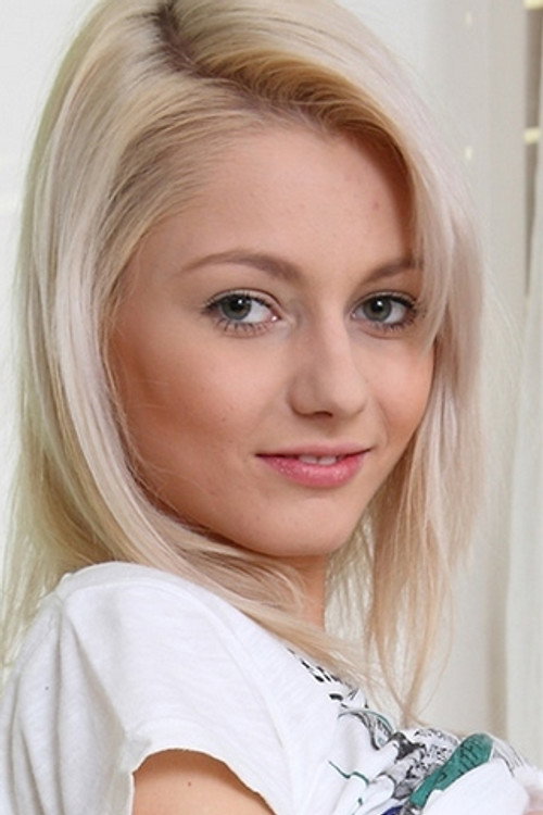 Photo of Annely Gerritsen, Acting