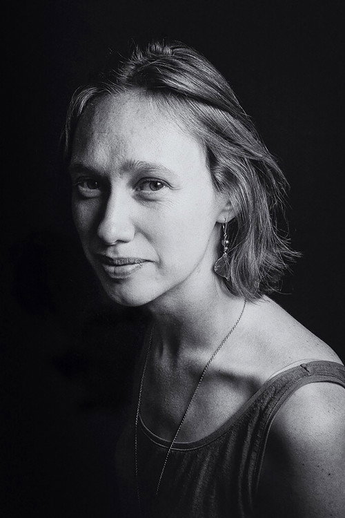 Photo of Gelsey Bell, Acting