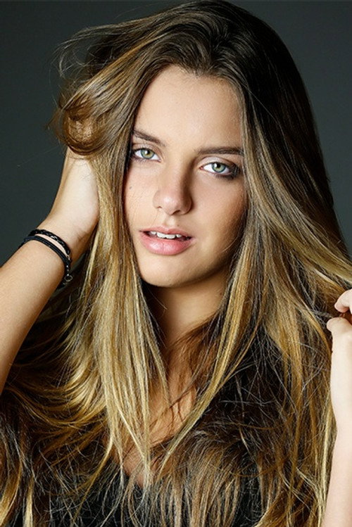 Photo of Ana Cecília Banal, Acting