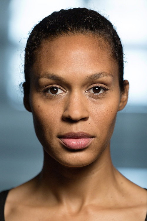 Photo of Amelia Hoy, Acting