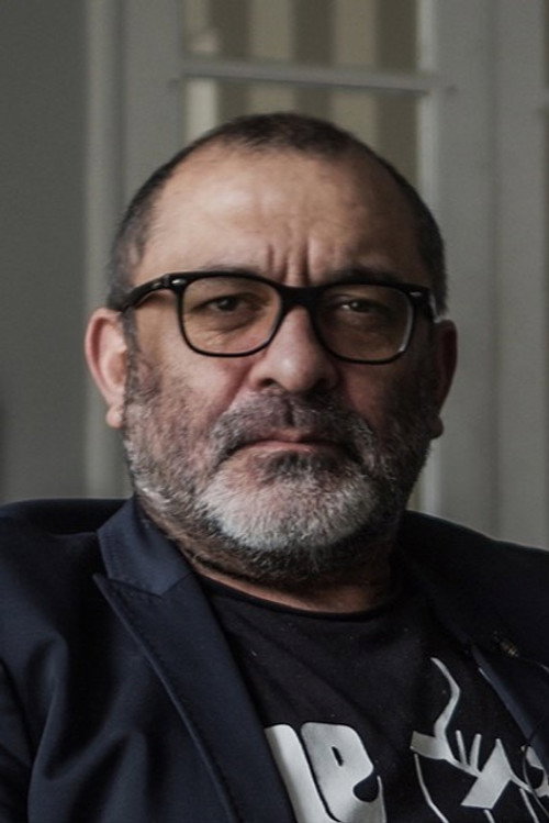 Photo of José Zelada, Writing