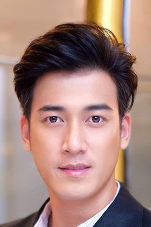 Peerawat Sareewong profile