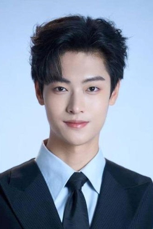 Ding Xiaoman profile