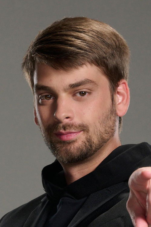 Chandler Hallow profile