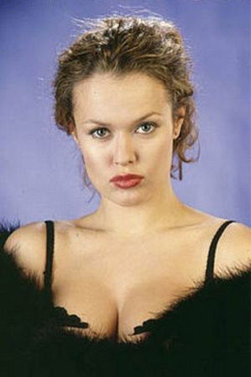 Photo of Nina Roguz, Acting