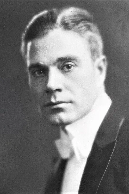 Photo of Larry Steers, Acting