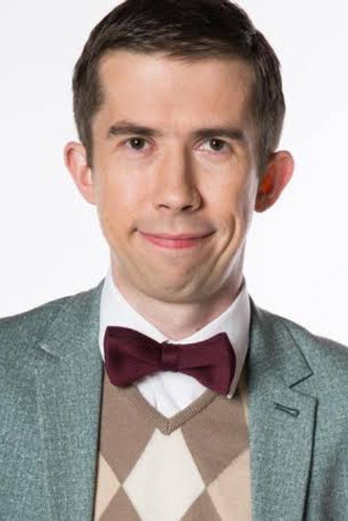 Photo of Issa Schultz, Acting