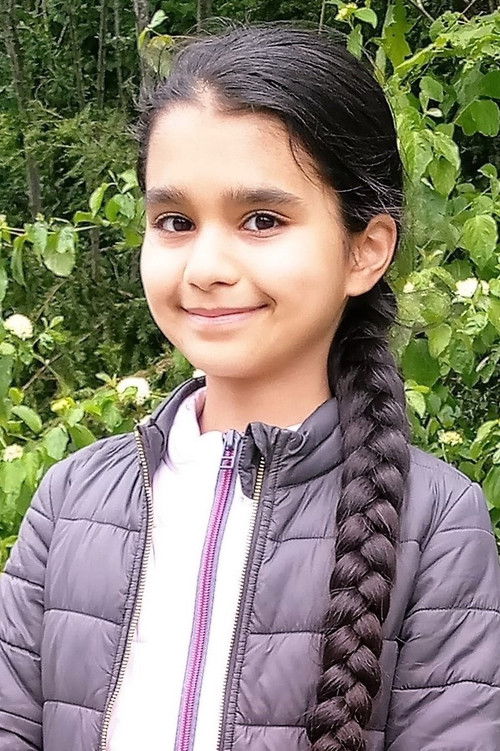 Mira Rogliano profile