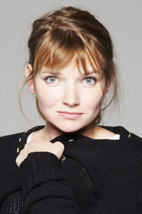 Sophie Quinton profile