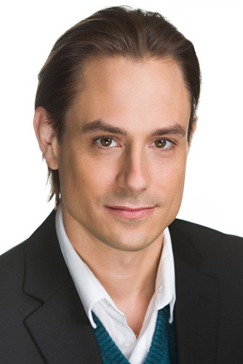 Photo of Matthew Oliva, Acting