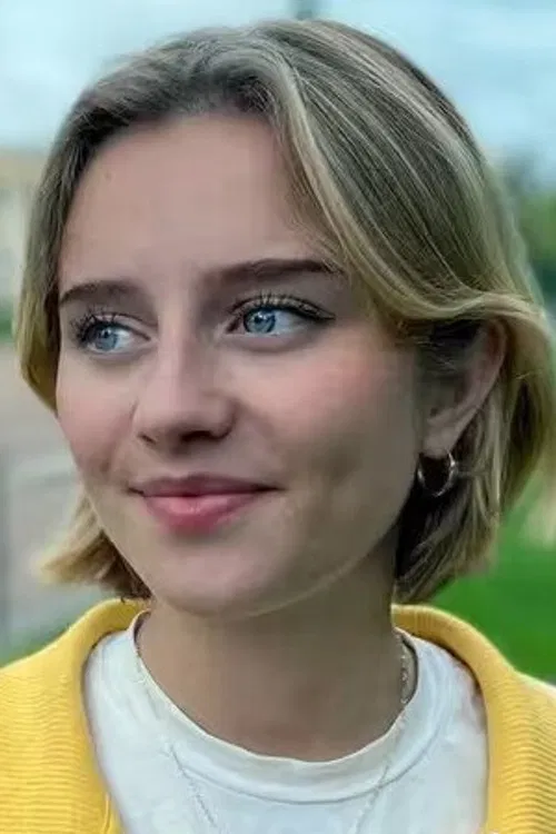 Chloé-Fleur Kolstad profile