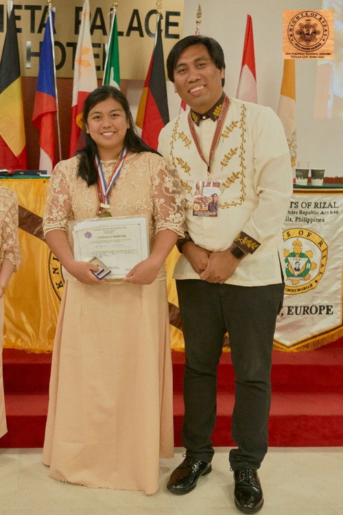 Photo of Michael G. Magsombol, Camera