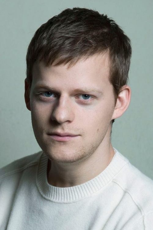 Lucas Hedges profile