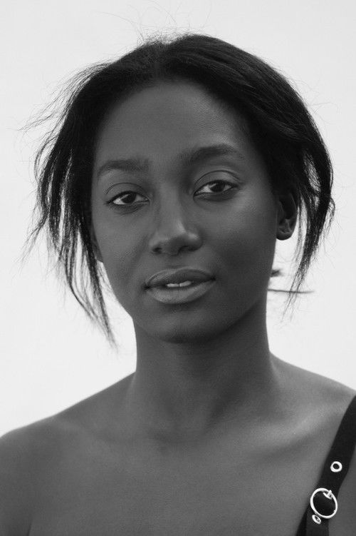 Mouna Traoré profile