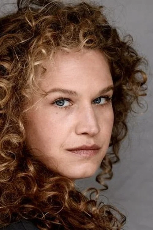 Photo of Yohanna Schwertfeger, Acting
