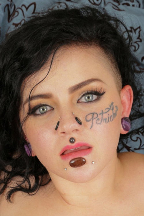 Photo of Luna Lavey, Acting