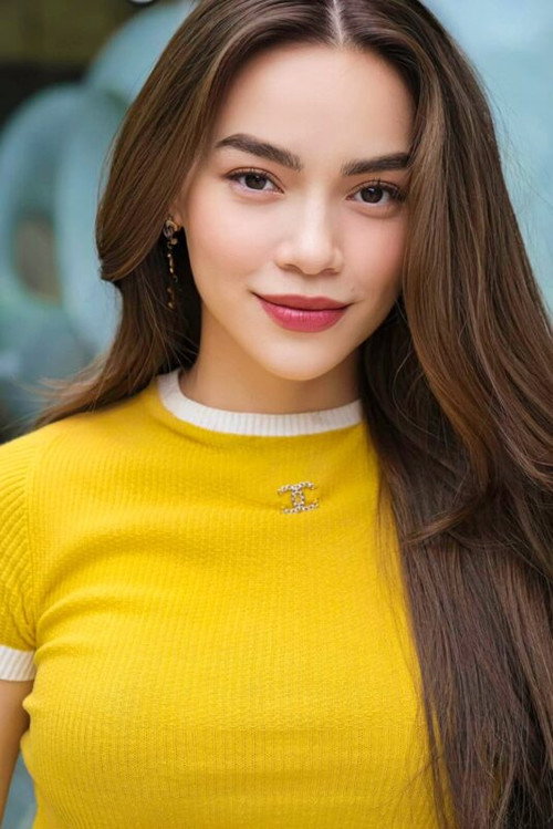 Photo of Hồ Ngọc Hà, Acting