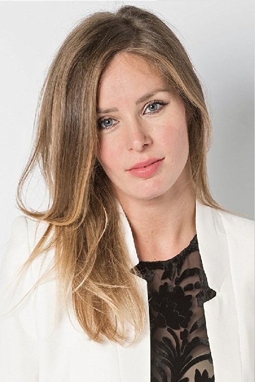 Photo of Leona Paraminski, Acting