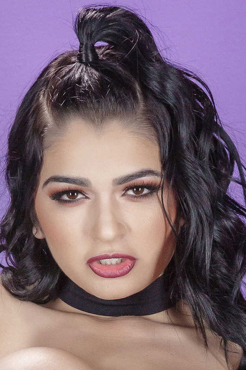 Photo of Carolina Cortez, Acting