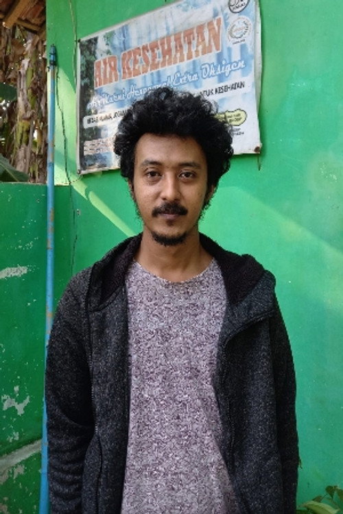 Photo of Adha Roi, Acting
