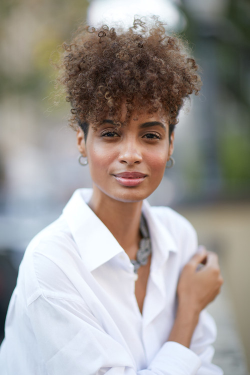 Stephanie Ribeiro profile