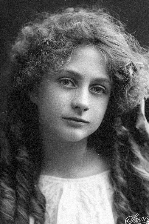 Photo of Claire Mersereau, Acting