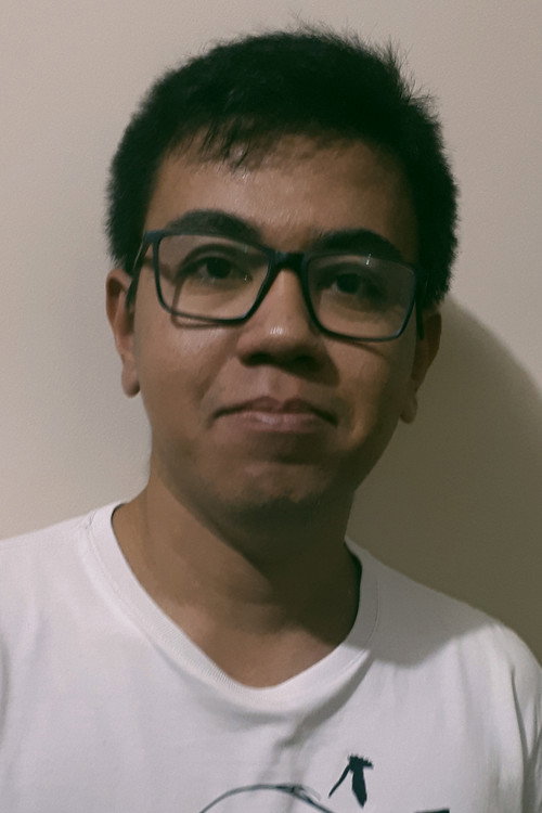 Photo of Mauricio Owada, Writing