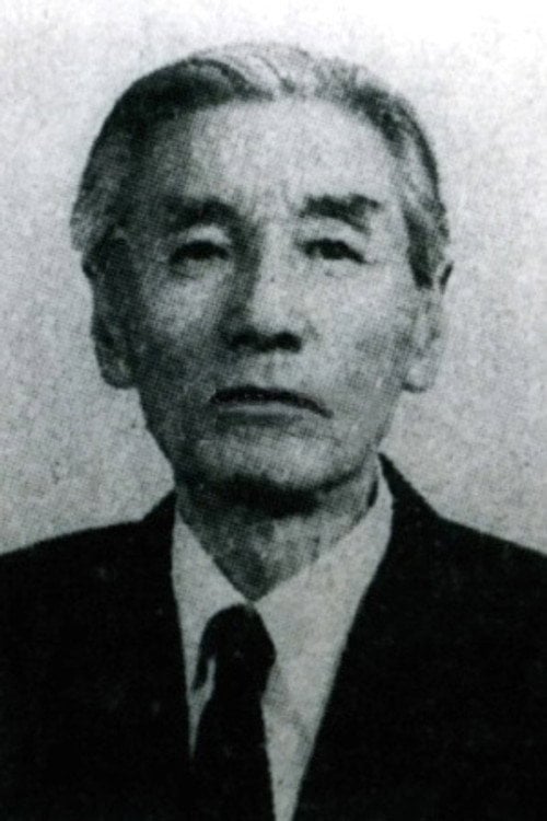 Photo of Jae-chun Yang, Writing