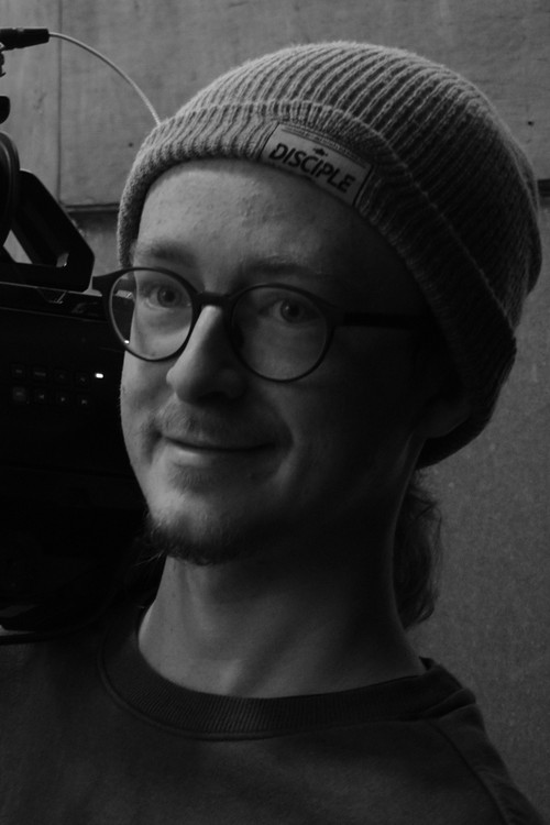 Photo of Solomon Harrison, Camera