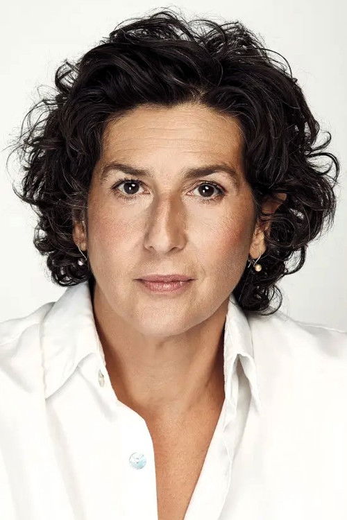 Elvira Mínguez profile