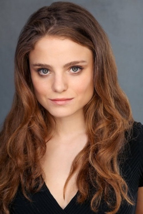 Photo of Mia Vallet, Acting