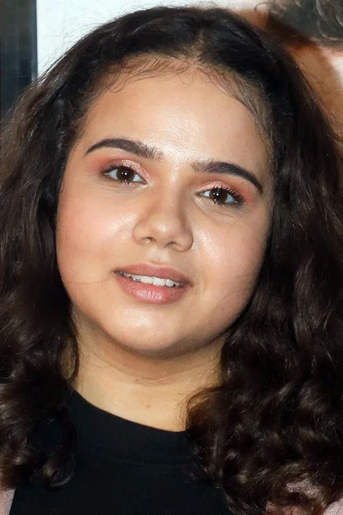 Photo of Ouassima Zrouki, Acting
