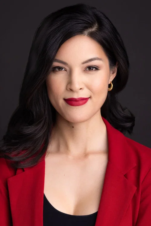 Photo of Isabelle Du, Acting