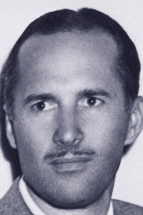 Photo of Willis Goldbeck, Writing