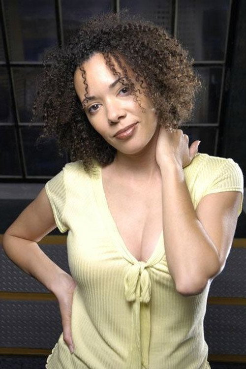Photo of Laura Swisher, Acting