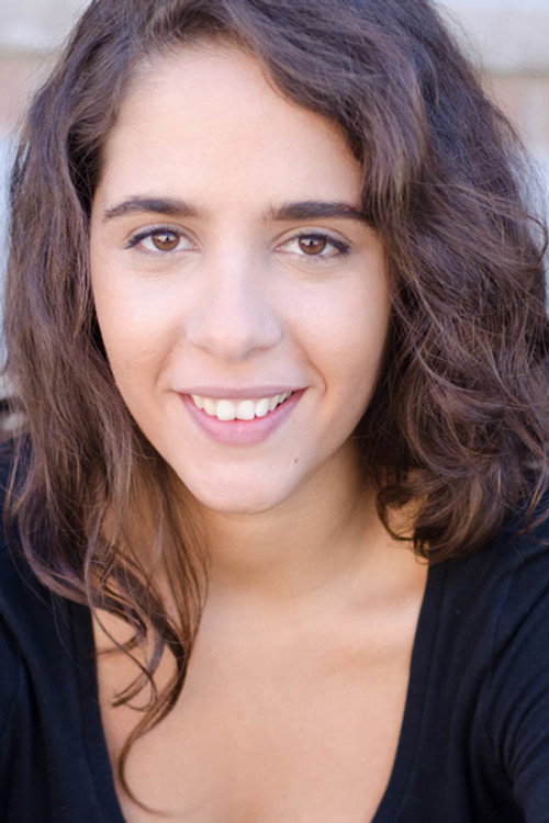 Photo of Isabella Pinheiro, Acting