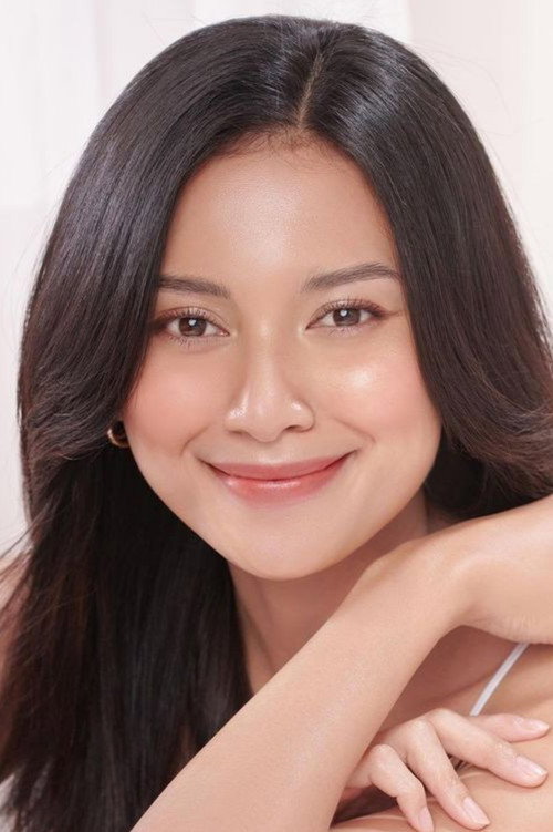 Photo of Indah Permatasari, Acting